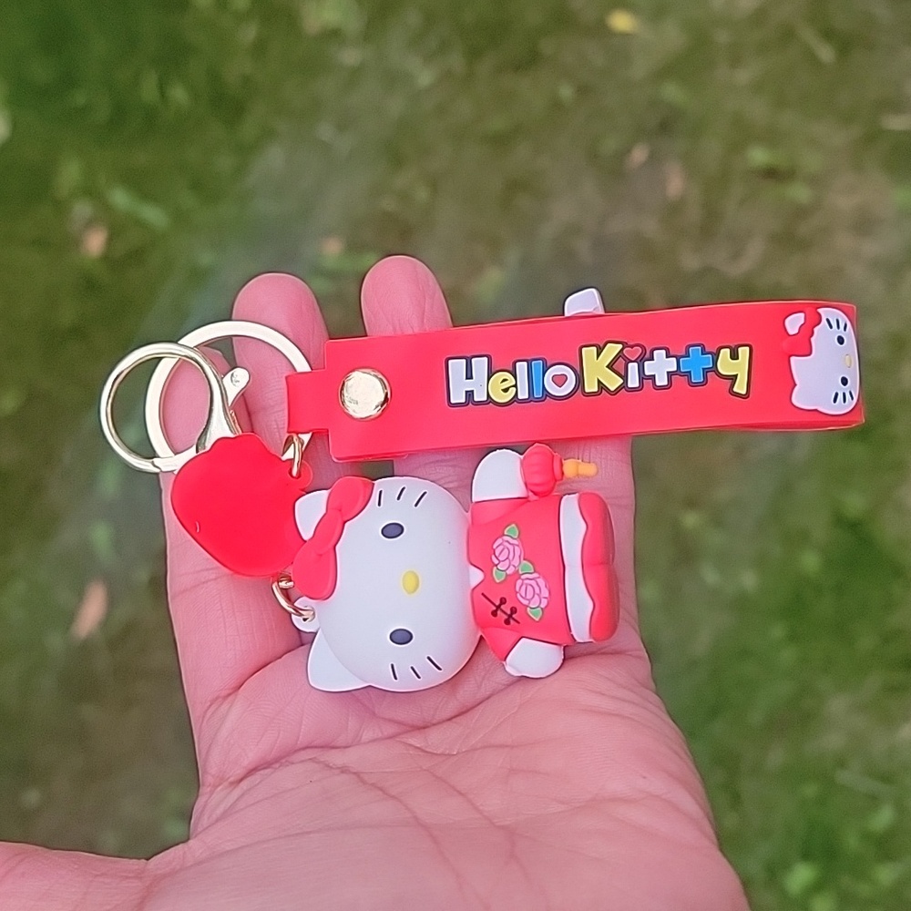 NWT Hello kitty keychain